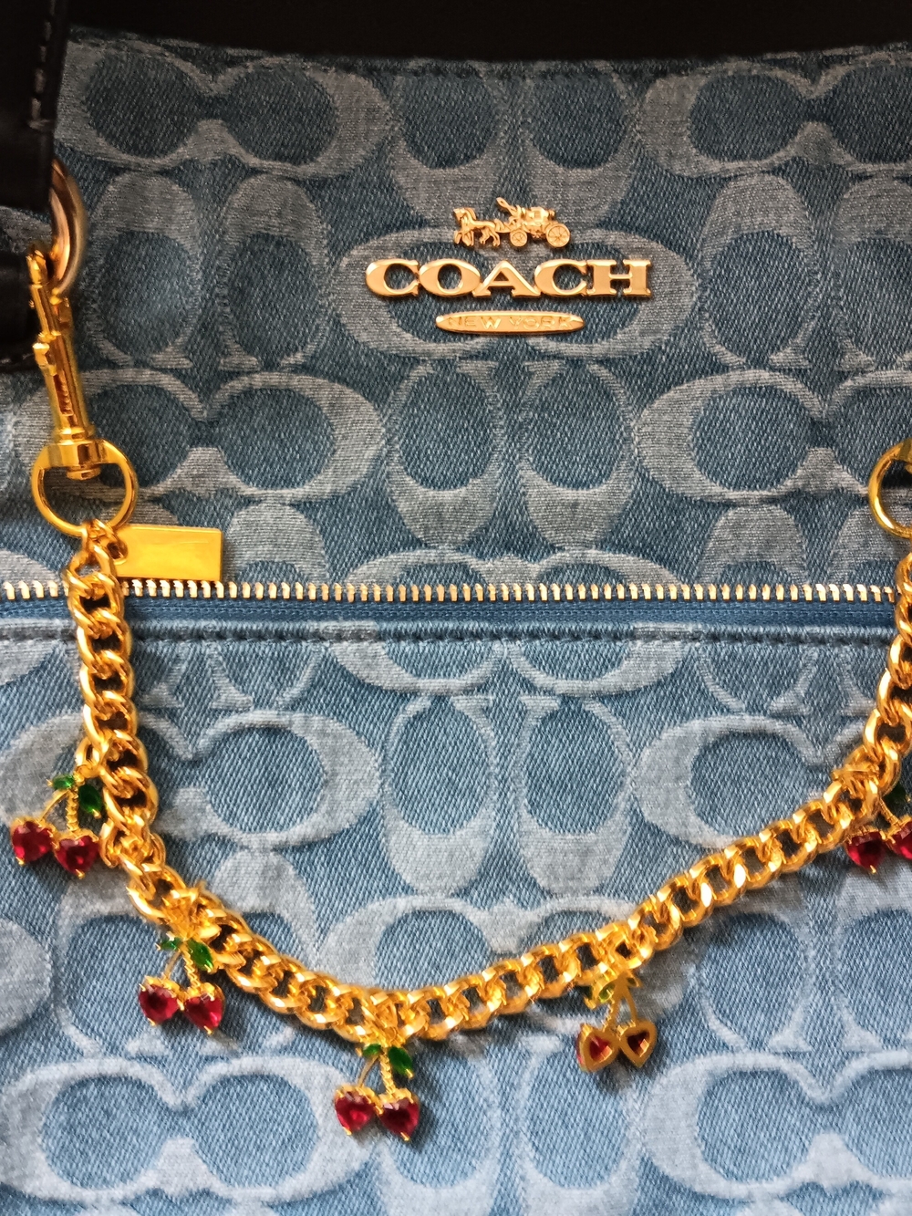 Coach Blue Signature City Tote with BONUS Gold Chain and Cherry Charms - Picture 3 of 4
